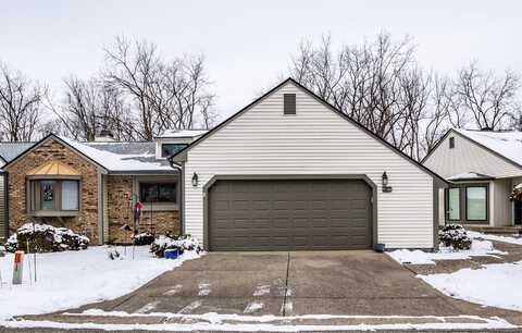 1718 Creekside Lane W, Carmel, IN 46032