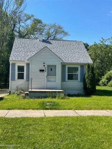 20084 E 8 Mile, Harper Woods, MI 48225