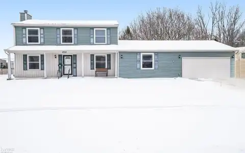 6038 Barker, Waterford, MI 48329