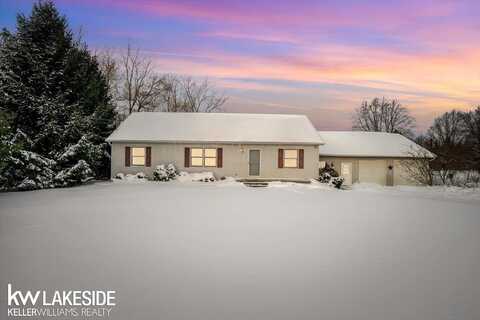 3950 Kidder, Almont, MI 48003