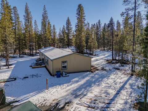 15450 Pine Tree Drive, La Pine, OR 97739