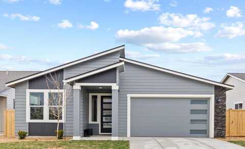 2890 NE Pinnacle Place, Bend, OR 97701