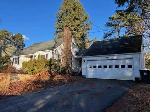 116 Holden Street, Holden, MA 01520