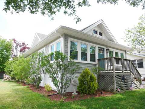 319 Arnold Avenue, Point Pleasant Beach, NJ 08742