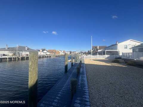 600 Baron Street, Toms River, NJ 08753