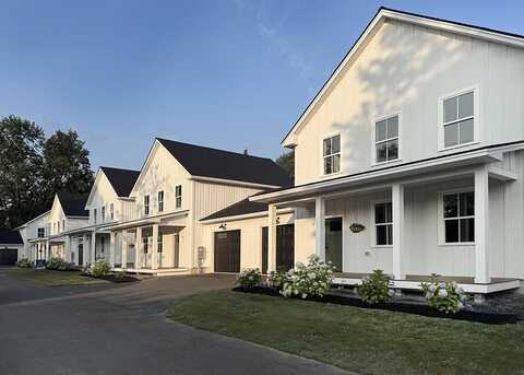 15 Magnolia Lane, Gardiner, ME 04345