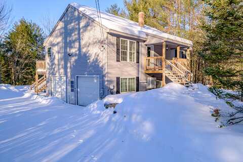 35 Stonehedge Drive, Bridgton, ME 04009