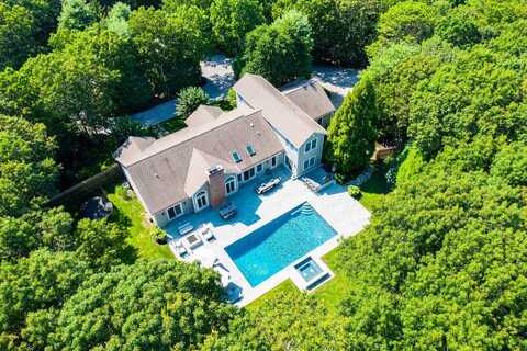 14 Noelles Lane, East Hampton, NY 11937