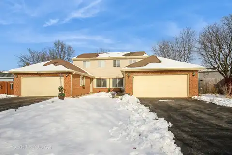 2992 Dorothy Drive, Aurora, IL 60504