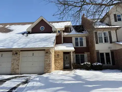 504 Country Lane, Des Plaines, IL 60016