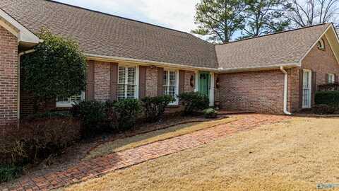 329 Alpine View, Gadsden, AL 35901