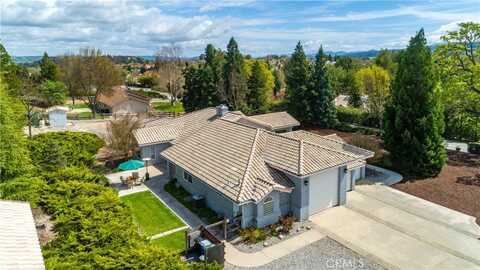 185 Helgren Court, Templeton, CA 93465