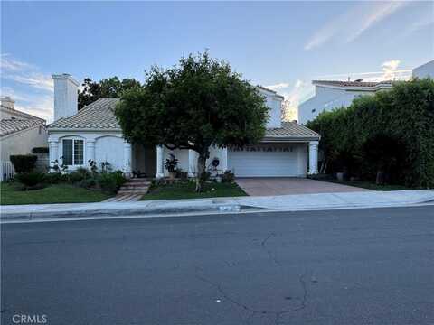 25336 Bowie Court, Stevenson Ranch, CA 91381