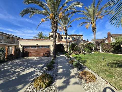 3717 Linden Avenue, Long Beach, CA 90807