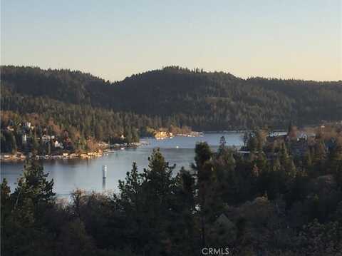 1239 Yosemite Drive, Lake Arrowhead, CA 92352