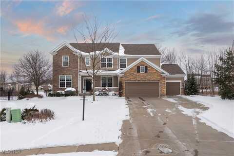 18079 Clare Court, Strongsville, OH 44149