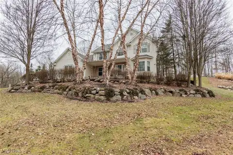 591 Woodbrook Road, Cuyahoga Falls, OH 44223