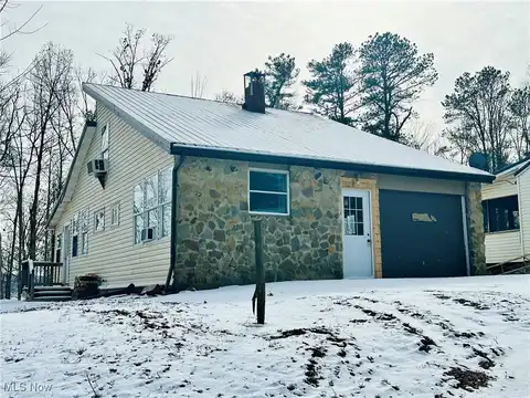 23497 N Hide Away Drive, Senecaville, OH 43780