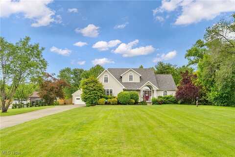 1925 N Lipkey Road, North Jackson, OH 44451