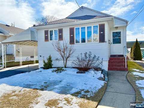 149 Carlyle Court, Carlstadt, NJ 07072