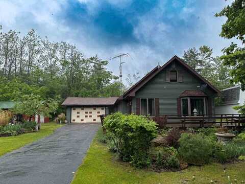 9209 Inverness, Cheboygan, MI 49721