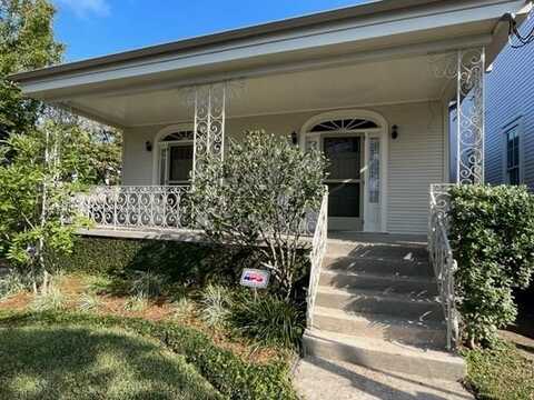 923 OCTAVIA Street, New Orleans, LA 70115