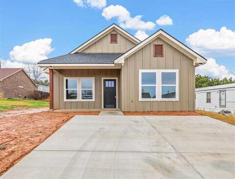 828 Colorado River Drive, Granbury, TX 76048