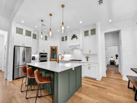 1141 Horizon Trace Drive, Azle, TX 76020