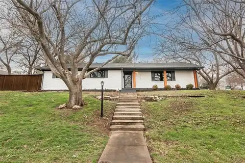 1700 Versailles Road, Fort Worth, TX 76116