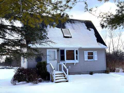 671 Irving Rd, Greenville, NY 12083