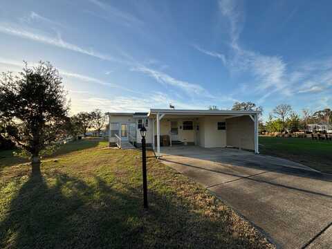 2475 Grand Traverse Circle, Grand Island, FL 32735