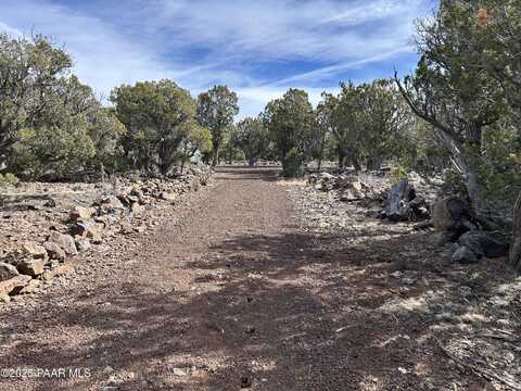 1720 Flat Tank Road, Williams, AZ 86046