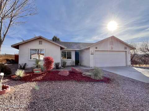 5685 N Debbie Lane, Rimrock, AZ 86335