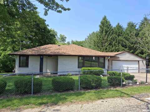 300 E 4TH Street, Saint David, IL 61563