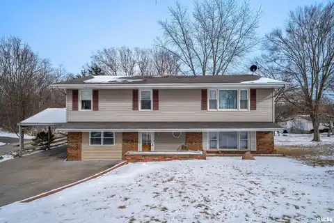 718 HIGHVIEW Road, East Peoria, IL 61611