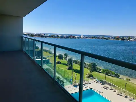 330 Ft Pickens Rd, Pensacola Beach, FL 32561