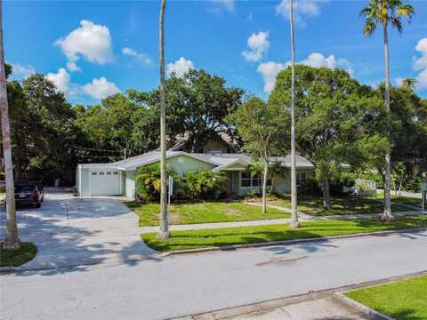 303 WILDWOOD WAY, BELLEAIR, FL 33756