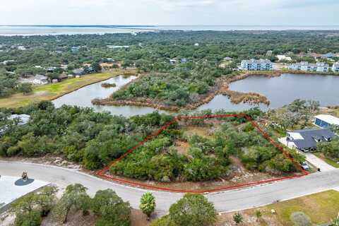 150 East Lake Dr, ROCKPORT, TX 78382