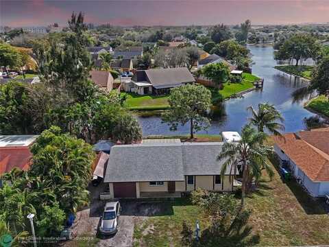 9300 Andora Dr, Miramar, FL 33025