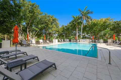 340 Sunset Dr, Fort Lauderdale, FL 33301