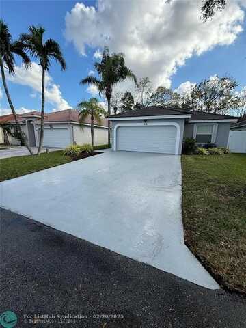 18316 NW 6th St, Pembroke Pines, FL 33029