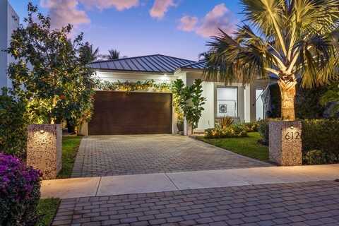 612 NE 17th Way, Fort Lauderdale, FL 33304