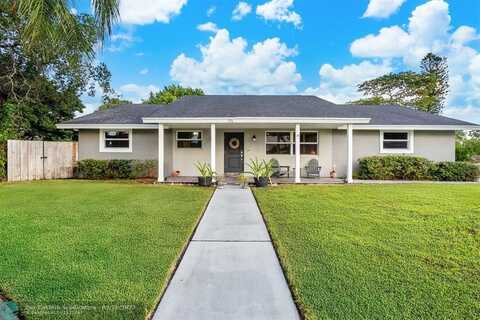 156 Alcazar Street, Royal Palm Beach, FL 33411