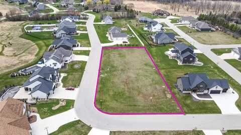 4281 N BOUNTIFUL Lane, APPLETON, WI 54913