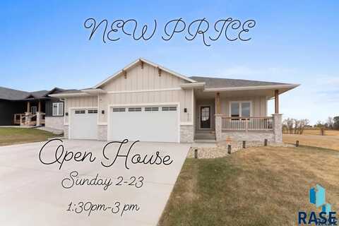 912 N Sylvan Dr, Sioux Falls, SD 57110