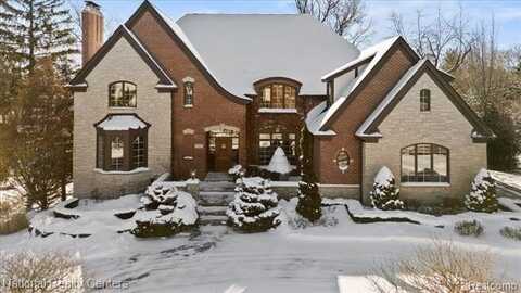 816 PALMS Road, Bloomfield Hills, MI 48304