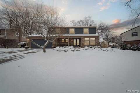 15946 WINCHESTER Drive, Northville, MI 48168