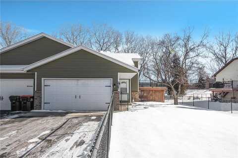 2303 Hallmark Avenue N, Oakdale, MN 55128