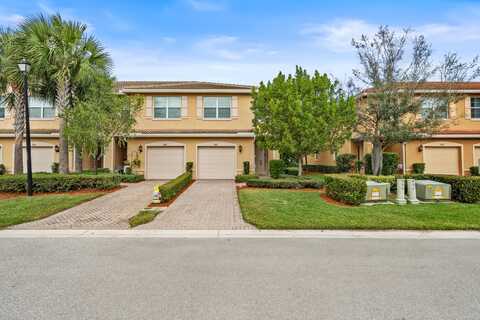 5865 Monterra Club Drive, Lake Worth, FL 33463