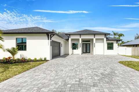 5641 NW Crocus Avenue, Port Saint Lucie, FL 34986